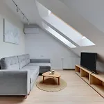 Apartment Chwarzno Xi *