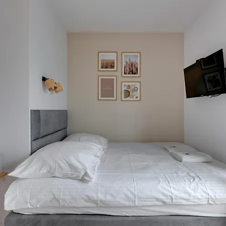 Chwarzno Xi アパート *