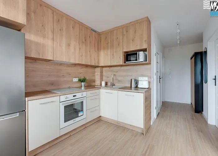 Chwarzno Xi غدينيا