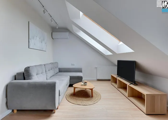 شقة Chwarzno Xi *